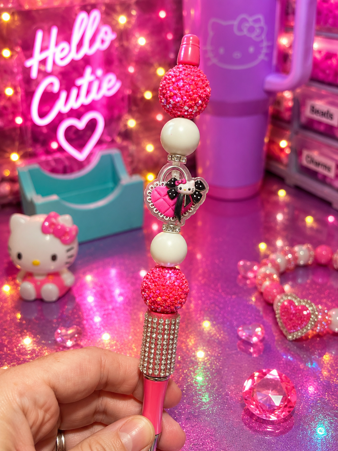 🎀 Pink Kitty Glam Beaded Pen ✨