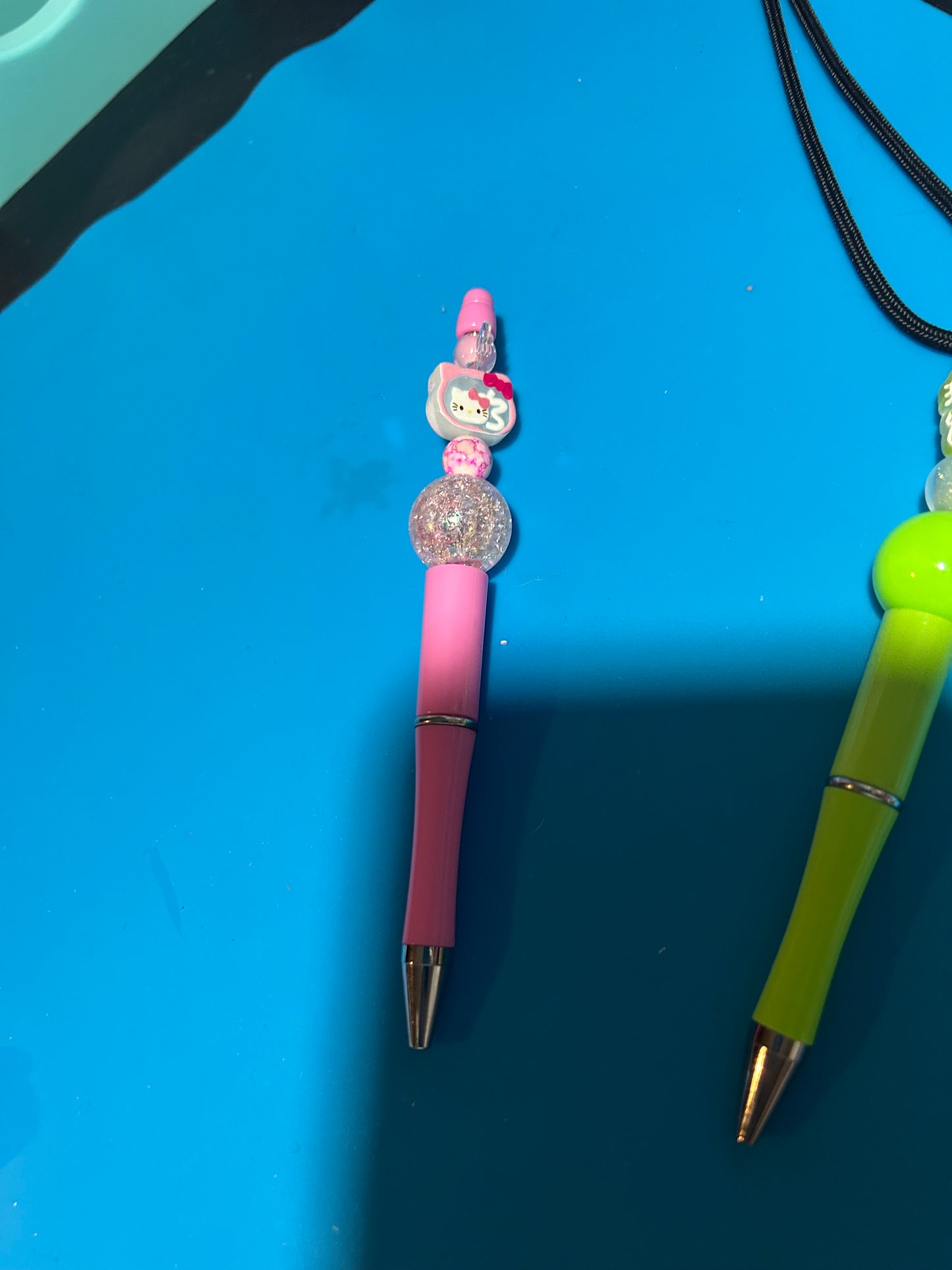 🎀 Sweet Kitty Candy Beaded Pen ✨